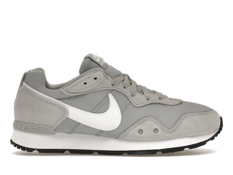 Nike Venture Runner Wide Light Smoke Grey