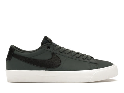 Nike SB Zoom Blazer Low Pro GT Vintage Green