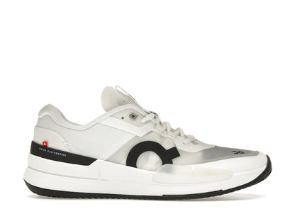 On The Roger Pro 2 Clay White Black (Women's)