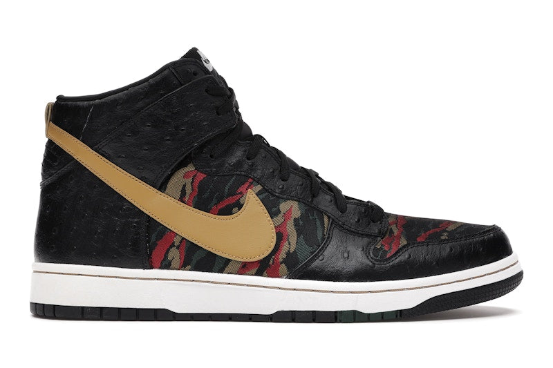 Nike Dunk CMFT Tiger Camo