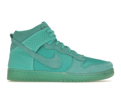 Nike Dunk CMFT Premium Light Retro
