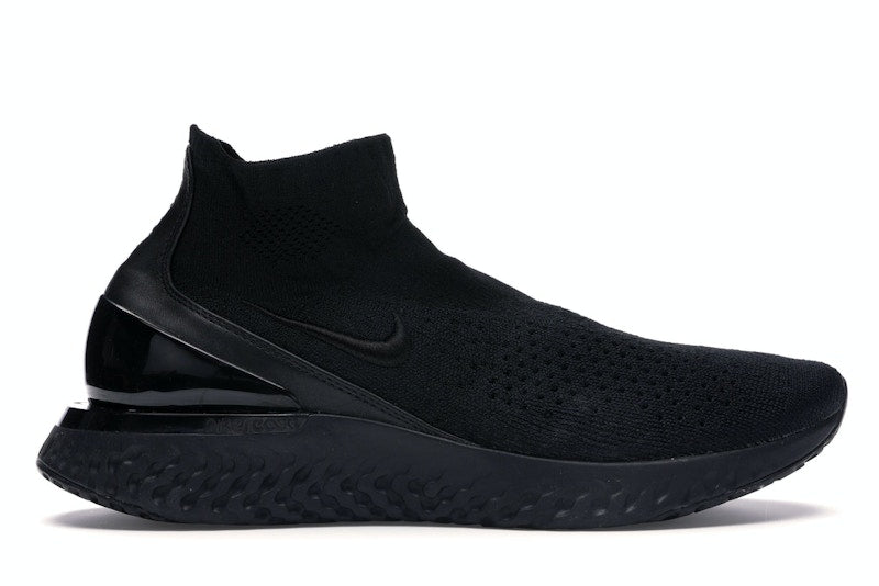 Nike Rise React Flyknit Triple Black