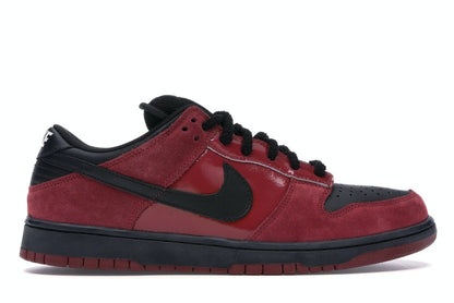 Nike SB Dunk Low Milli Vanilli