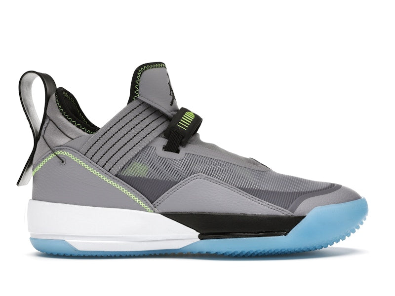 Jordan XXXIII SE Cement Grey