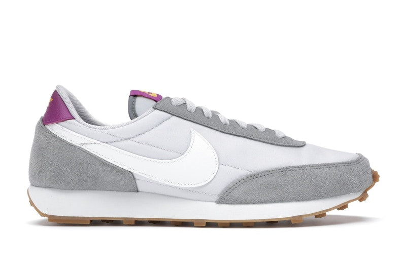 Nike Daybreak Particle Grey (Women's)