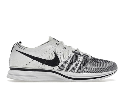 Nike Flyknit Trainer White Black