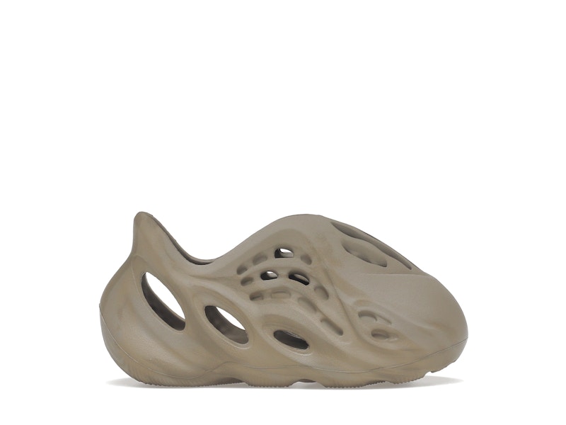 adidas Yeezy Foam RNNR Stone Sage (Infants)