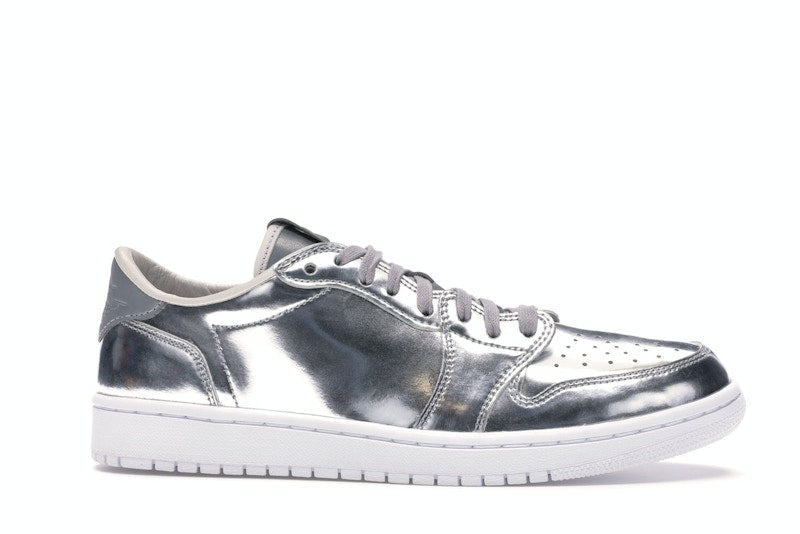 Jordan 1 Retro Low Pinnacle Metallic Silver