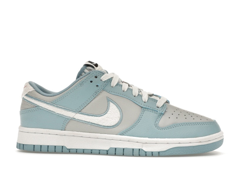 Nike Dunk Low Retro Fleece Swoosh Worn Blue
