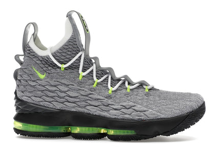 Nike LeBron 15 Air Max 95