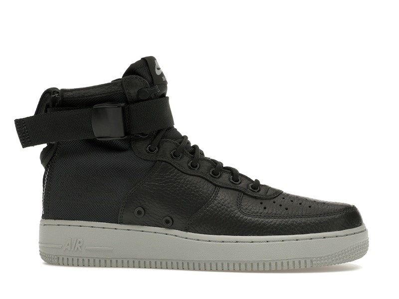 Nike SF Air Force 1 Mid Outdoor Green (Women's)