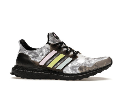 adidas Ultra Boost Sky Tint Black