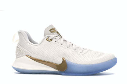 Nike Mamba Focus Metallic Gold