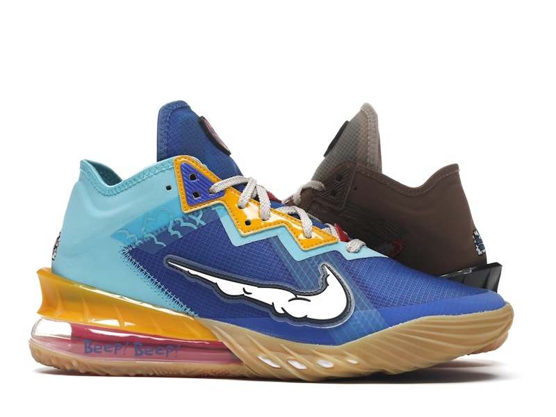 Nike LeBron 18 Low Wile E. vs Roadrunner Space Jam