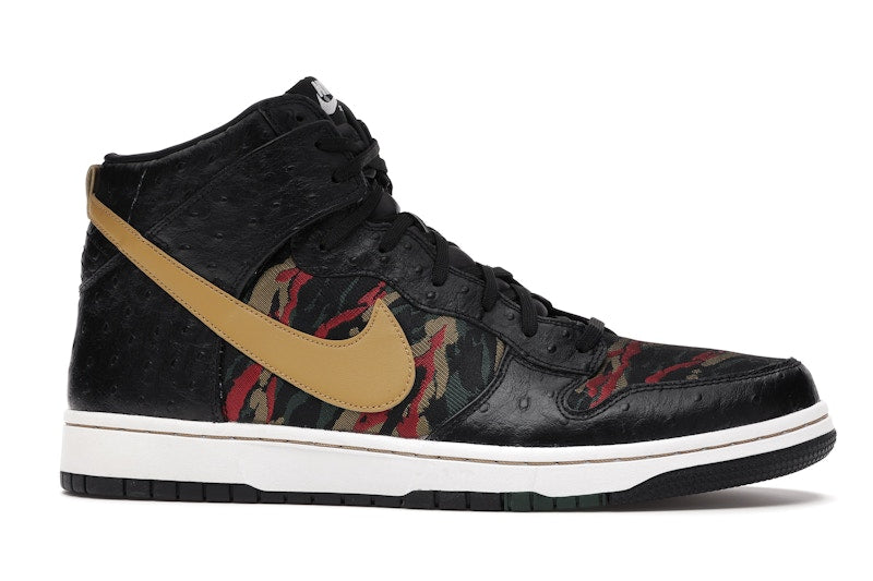 Nike Dunk CMFT Tiger Camo