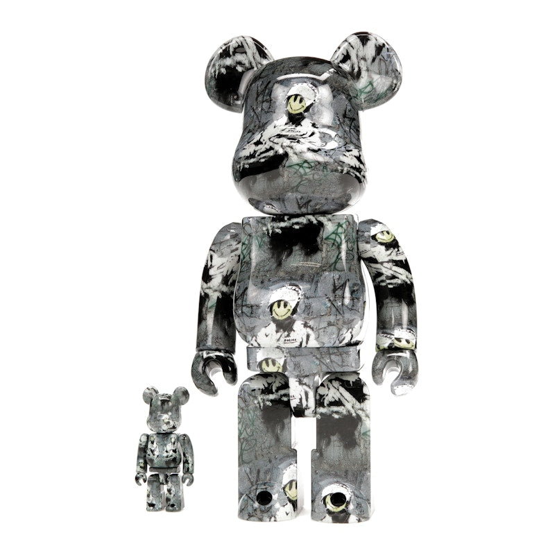 Bearbrick Riot Cop 100% & 400% Set