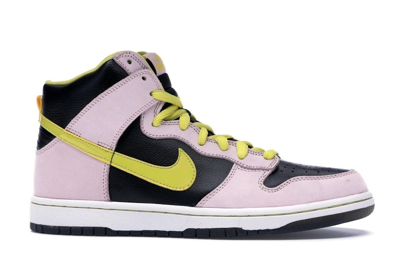Nike SB Dunk High Miss Piggy