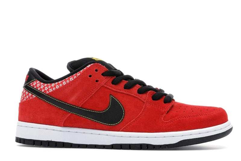 Nike SB Dunk Low Red Firecracker