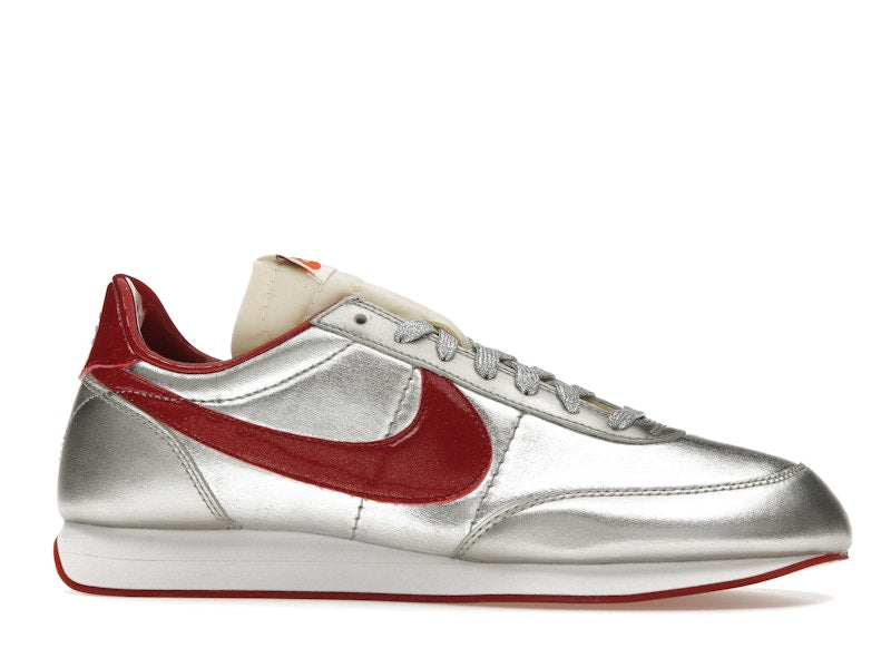 Nike Tailwind Night Track