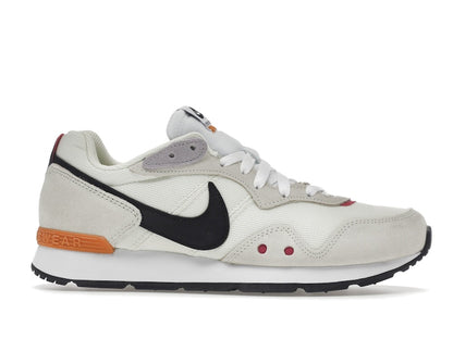 Nike Venture Runner Coconut Milk Light Curry (Women's)