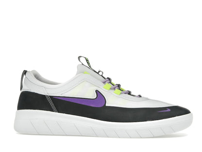 Nike SB Nyjah Free 2 Black Wild Berry