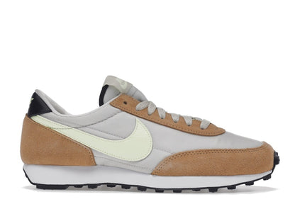 Nike Daybreak Praline Volt (Women's)
