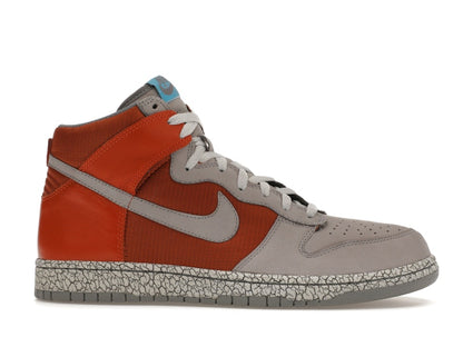 Nike Dunk High Earthquake Dark Orange
