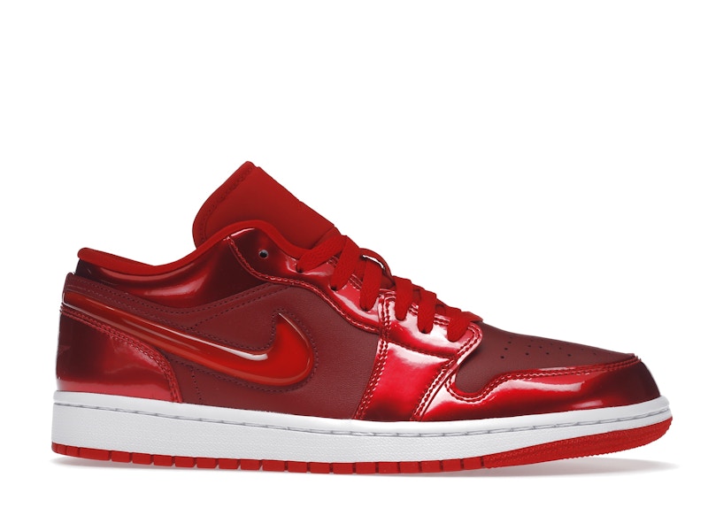 Jordan 1 Low SE Pomegranate (Women's)