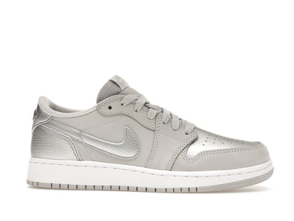 Jordan 1 Low OG Metallic Silver (GS)