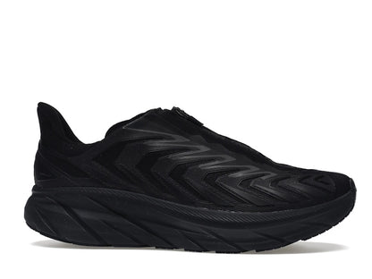 Hoka One One Project Clifton Triple Black