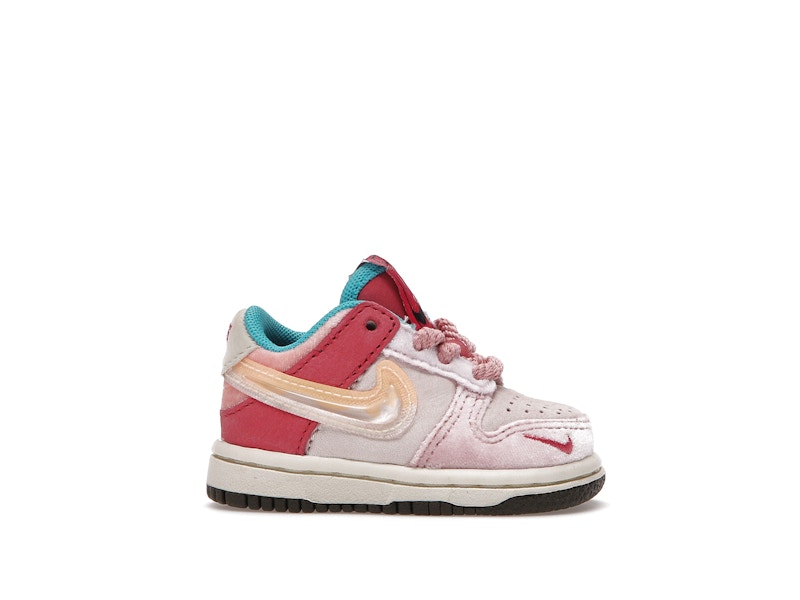 Nike Dunk Low Social Status Free Lunch Strawberry Milk (TD)