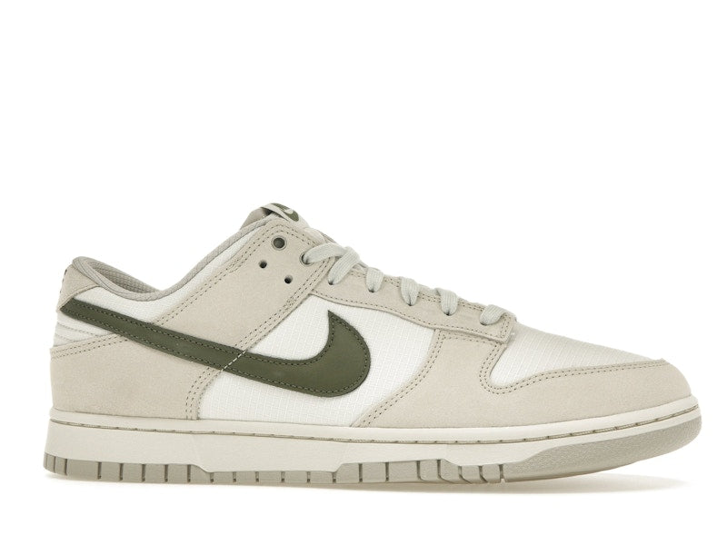 Nike Dunk Low Leaf Veins