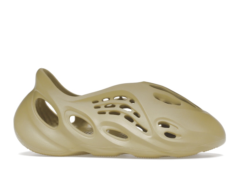 adidas Yeezy Foam RNNR Sulfur