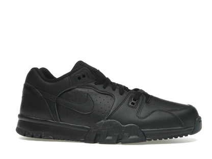 Nike Cross Trainer Low Triple Black