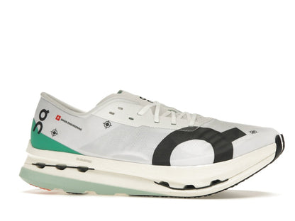On CloudBoom Echo 3 Undyed White Mint
