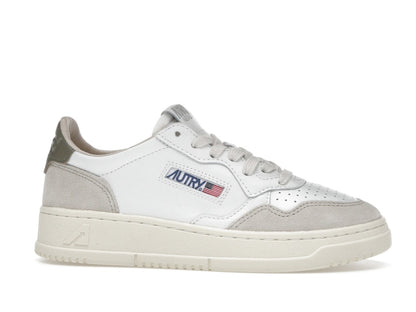 Autry Medalist Leather Low White Covert Green Beige (Women's)