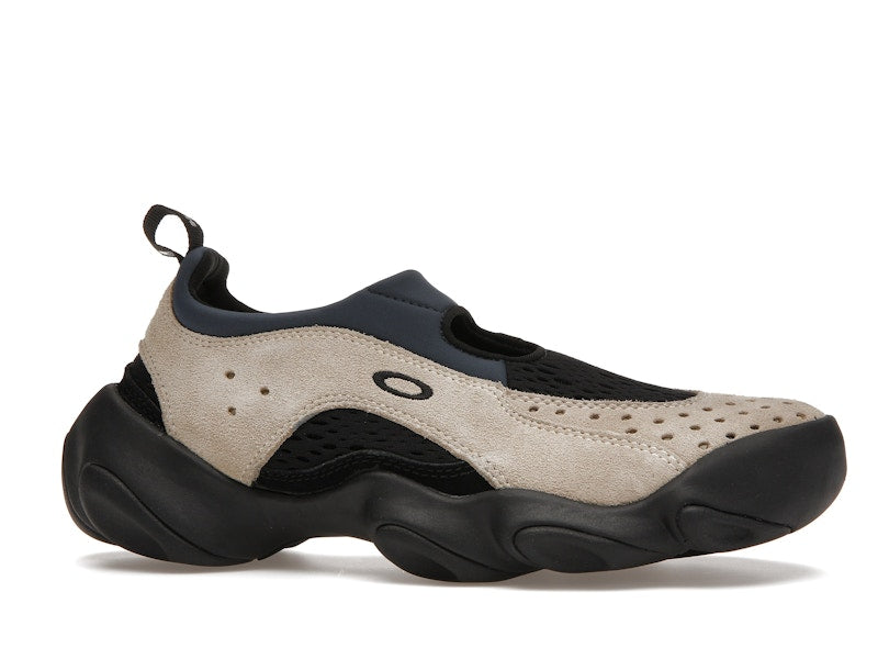 Oakley Factory Team Flesh Sandal Brain Dead Sand Navy