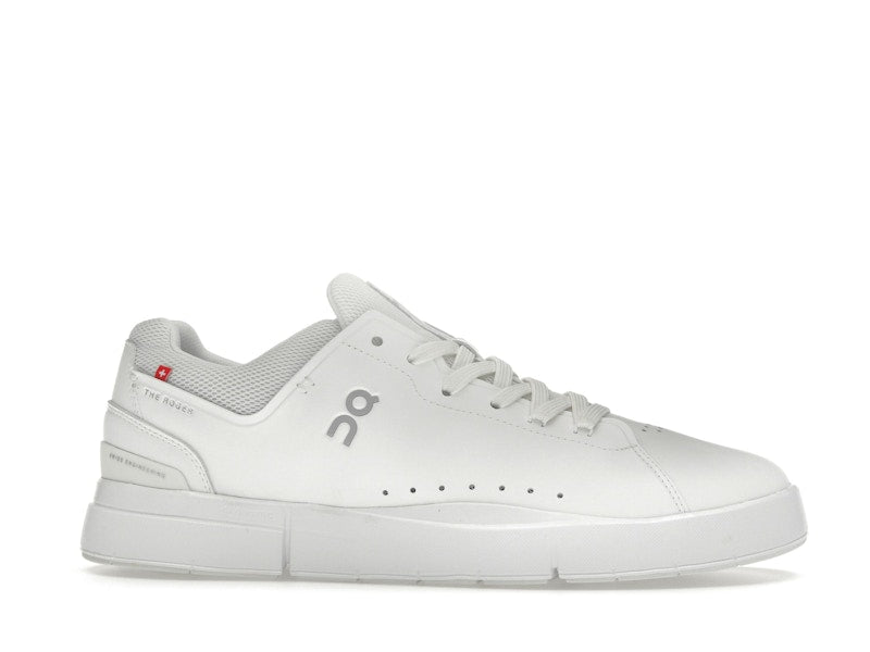 On The Roger Advantage All White (Women's)