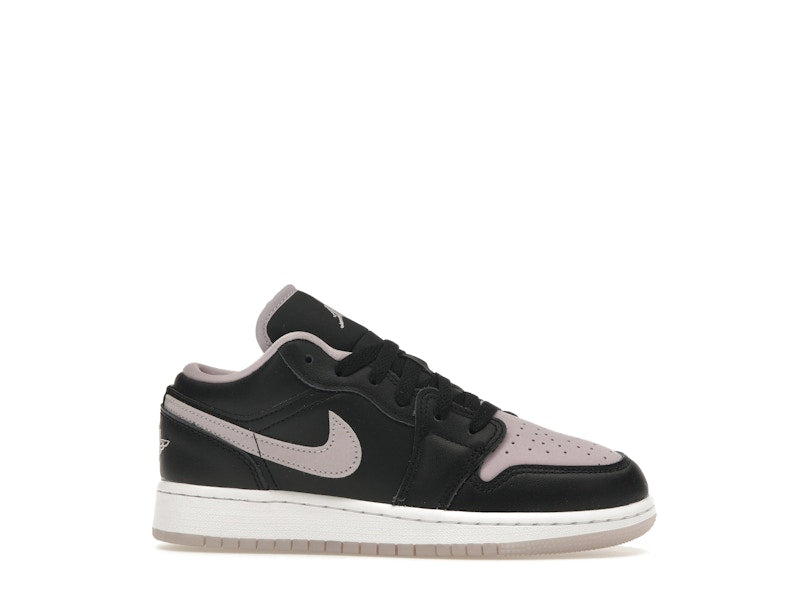 Jordan 1 Low SE Black Iced Lilac (GS)