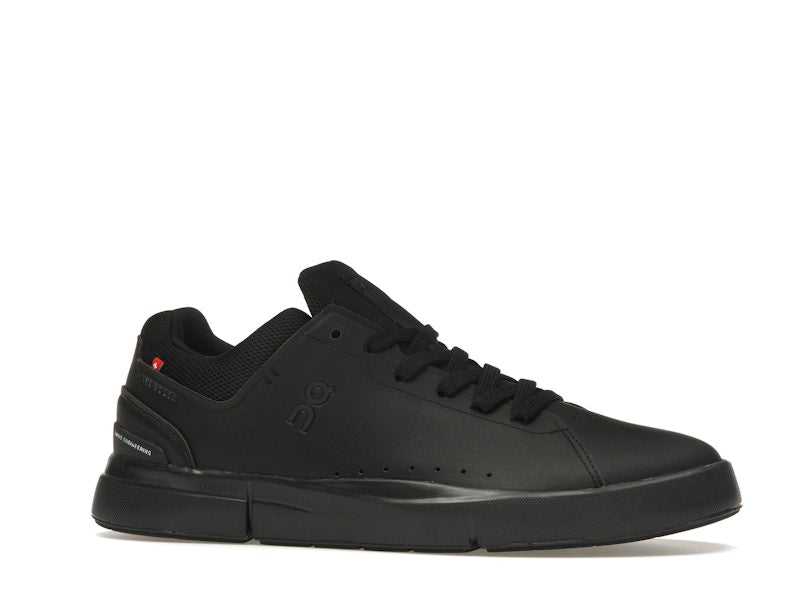 On The Roger Advantage All Black (Women's)