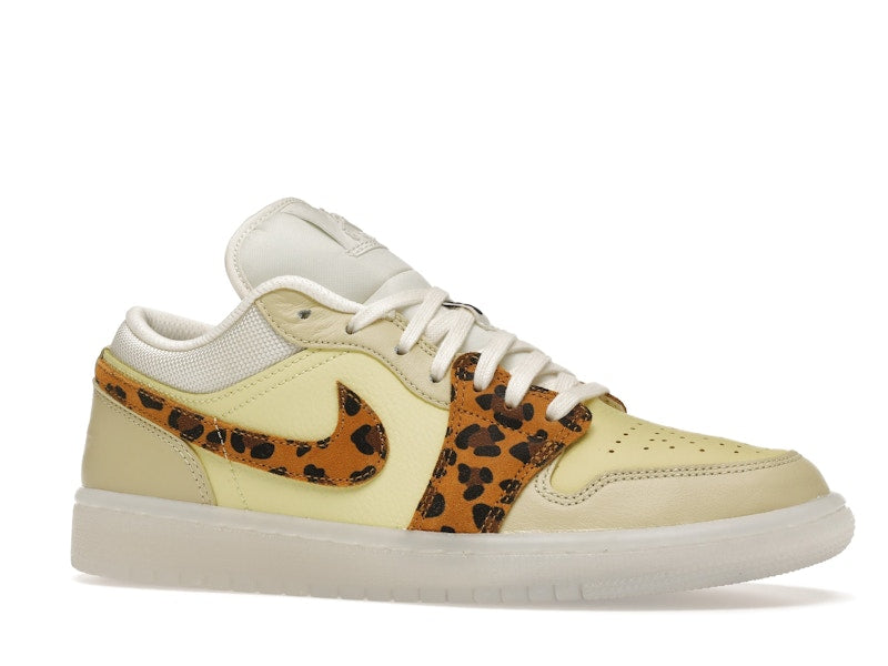Jordan 1 Low SNKRS Day (Women's)
