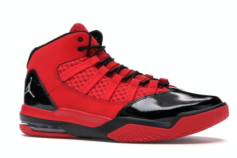 Jordan Max Aura Red Black