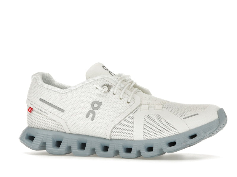 On Running Cloud 5 White Chambray (Women's)