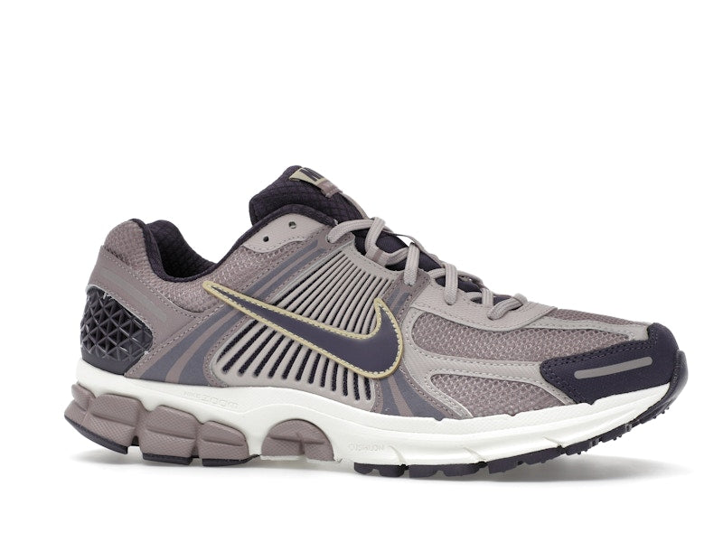 Nike Zoom Vomero 5 Platinum Violet