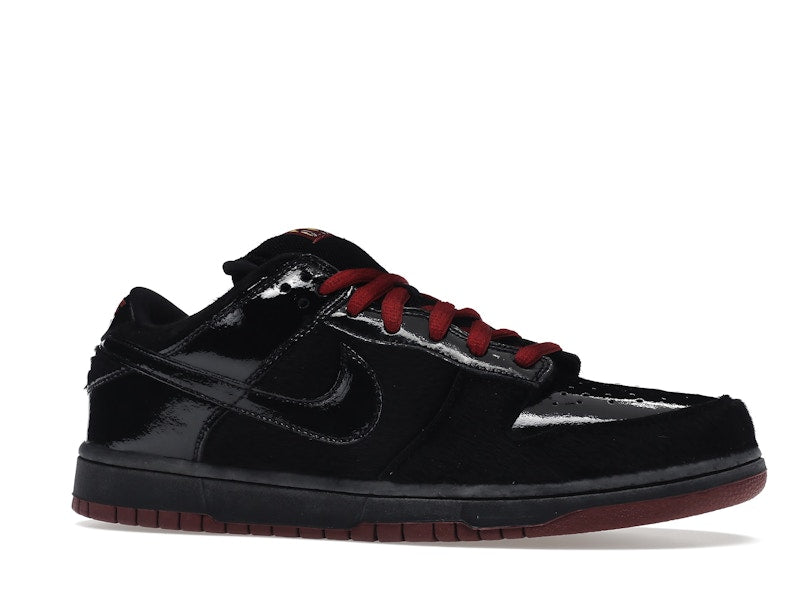 Nike SB Dunk Low Mafia