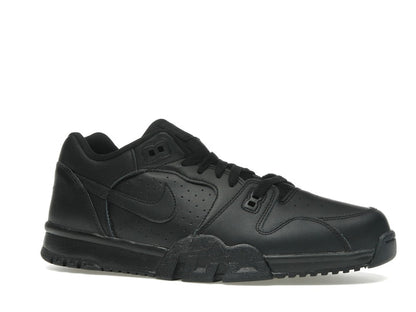 Nike Cross Trainer Low Triple Black