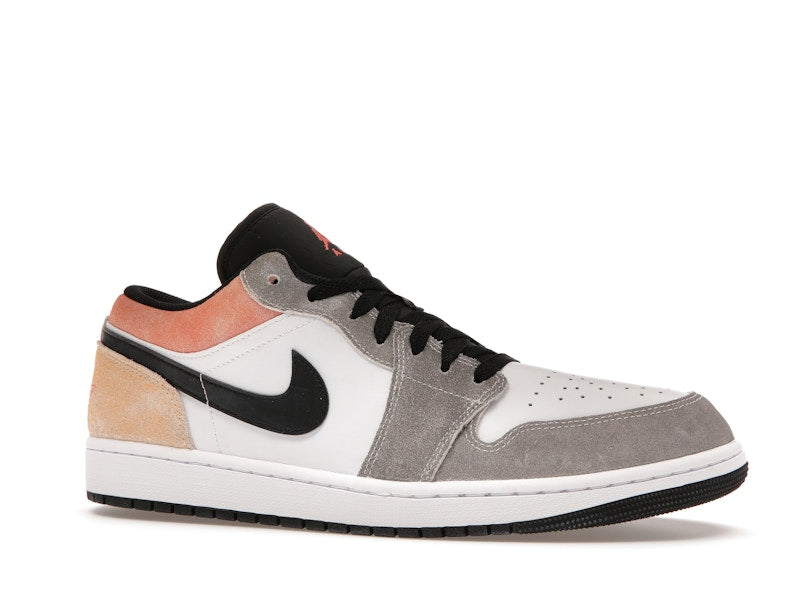 Jordan 1 Low SE Flight Club