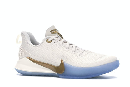 Nike Mamba Focus Metallic Gold
