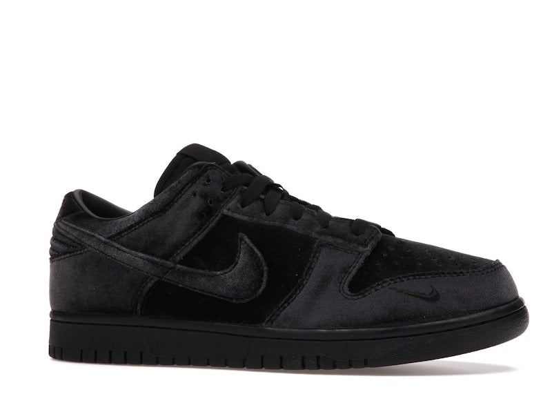 Nike Dunk Low Dover Street Market Triple Black Velvet