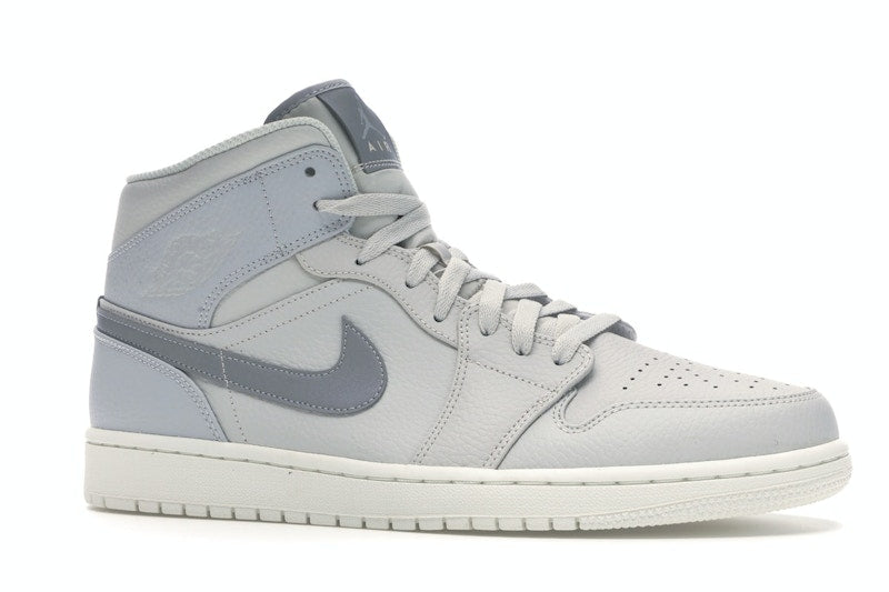 Jordan 1 Mid Light Bone